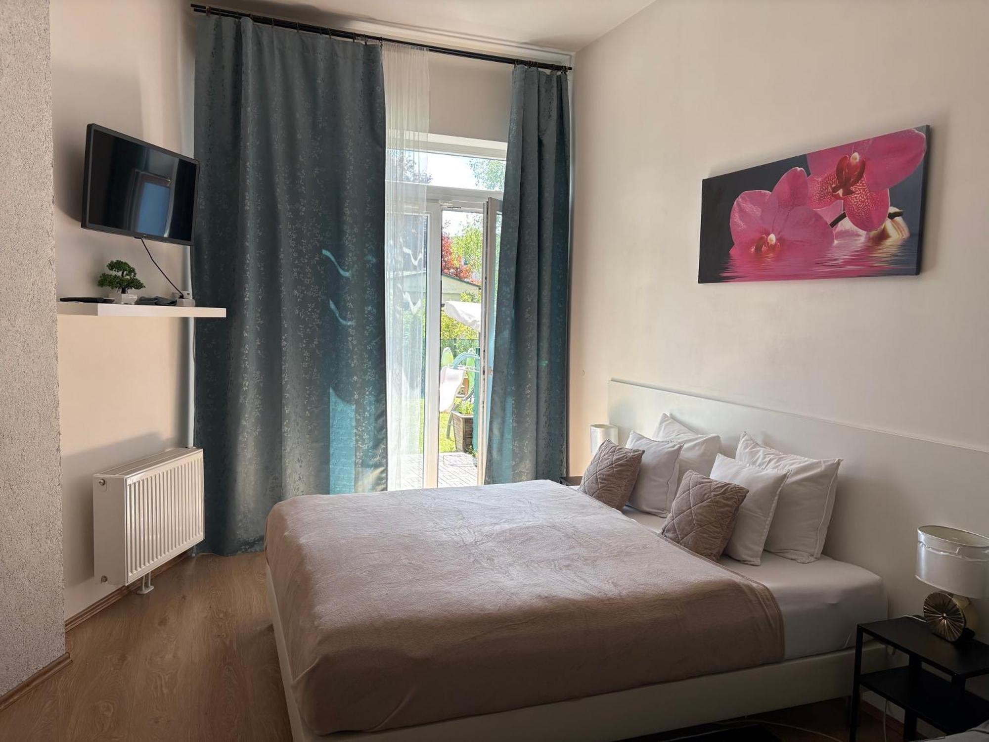Maria Apartments - Free Parking - Prague, Prague